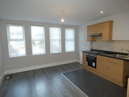 Warley Road Flat 1 - Photo 4