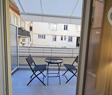 Location Appartement 1 pièce 11m² NICE 06300 - Photo 2