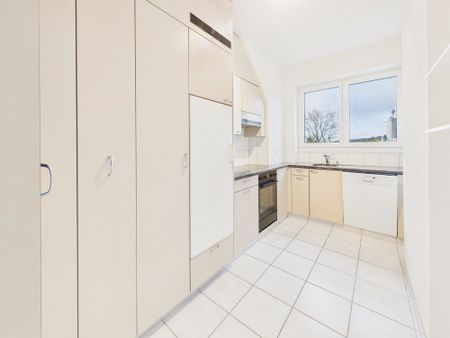 Exclusive 3.5-room apartment with balcony in the sought-after region of Zurich, Canton ZH - Foto 3