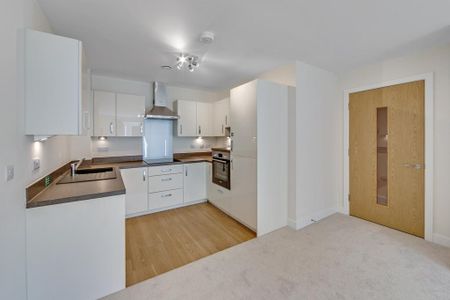 2 bedroom retirement property to rent - Photo 2