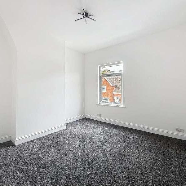 Cauldon Road, Shelton, Stoke-on-trent, ST4 - Photo 1