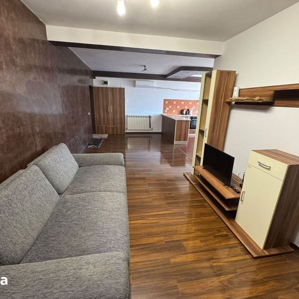 Închiriez Apartament 3 camere 74 mp in Hipodrom - Photo 1