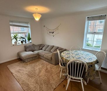 2 bedroom flat to rent - Photo 5