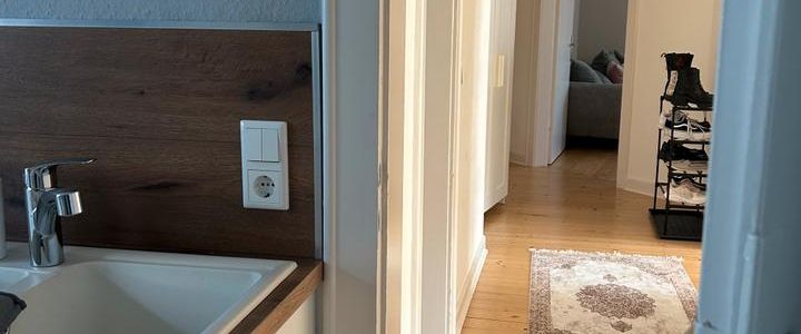 3ZKB modernisierte Altbauwohnung mit Gartenanteil - Foto 1