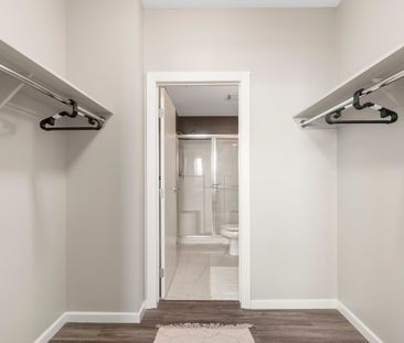 2301-210 15 Ave SE - Photo 6