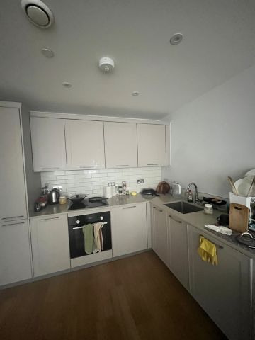 Room in a Shared Flat, Palmer Street, RG1 - Photo 4