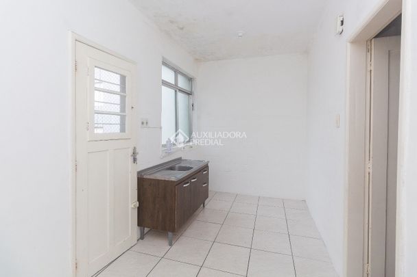 Apartamento com 3 quartos e 70m² para alugar em Partenon, Porto Alegre. - Photo 1