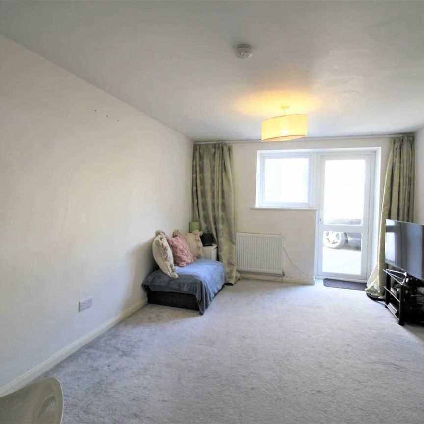 Weston-Super-Mare - Photo 1