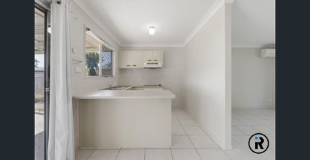 Spacious Living with Large Yard and Double Shed - Photo 3