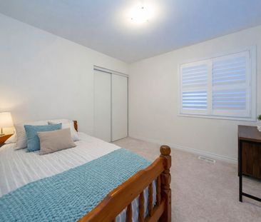 For Lease - 307 Whitlock Avenue, Milton, Ontario - Photo 5