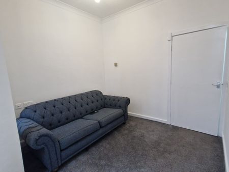1 Bed Flat, Godfrey Road, M6 - Photo 2