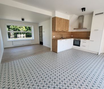 Energiezuinige woning met 3 ruime slaapkamers en garage - Photo 1