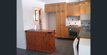 HOME BACKING ONTO PARKLAND IN BELLARA - Photo 5