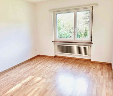 4.5 Zimmer, 92 m², 2. Stock - Photo 1