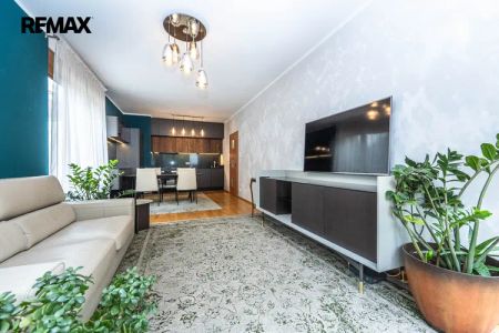 Pronájem zařízeného 2+kk/B + garážové stání - Fotografie 3