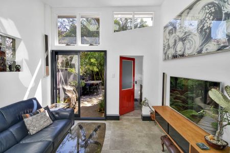 Beautiful Terrace in the Heart of Surry Hills - Photo 5