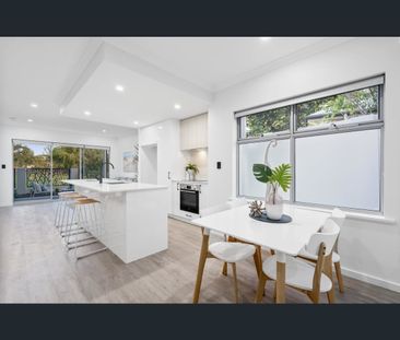 2/21 Green Road, Hillarys, WA 6025 - Photo 4