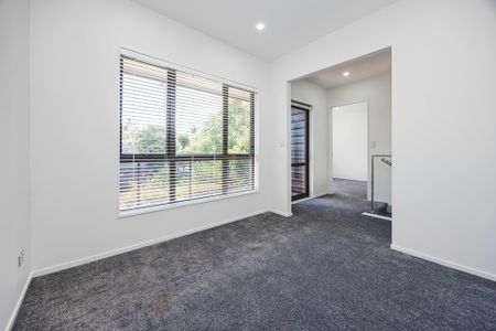 1C Bennett Road Pakuranga -Near New Townhouse - Photo 2