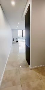 2 Finch Dr, Sydney - Photo 4