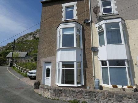 Prospect Terrace, Llandudno, Conwy, LL30 - Photo 2