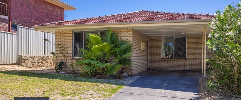 19A Cowper Road, Sorrento WA 6020 - House For Rent - $580 | Domain - Photo 1