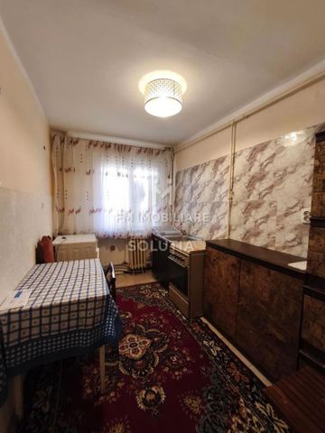 De inchiriat apartament cu 3 camere - etaj 1- bd-ul Decebal - Photo 5