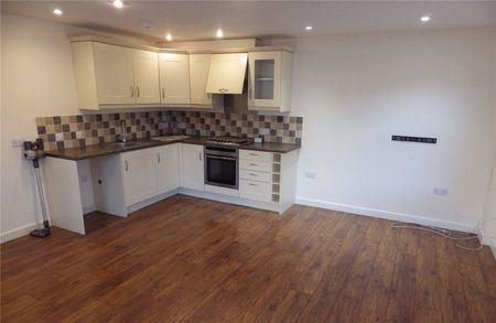 Bampton Street, Minehead, Somerset, TA24 - Photo 3