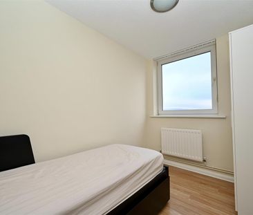 Apt 1107 Bradbury Court 10 Jubilee Road, Belfast, BT9 7JL - Photo 2