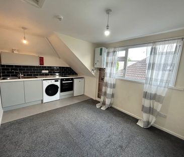 Hamilton Road, Bournemouth - Photo 3