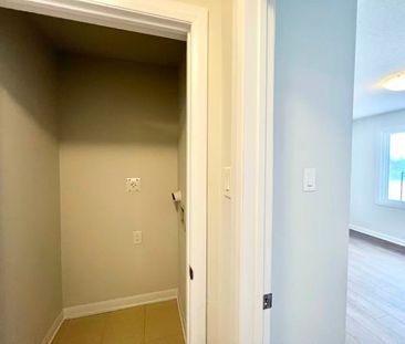 For Lease - 1120 Creekway Private, Kanata, Ontario - Photo 2