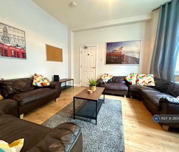 8 bedroom terraced house to rent - Photo 5