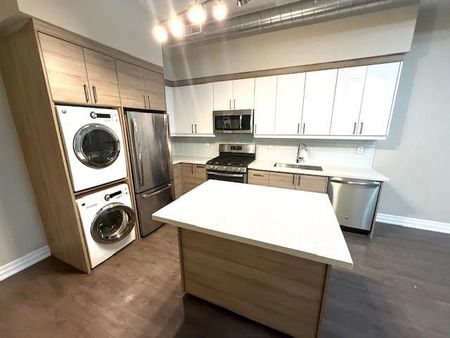 For Lease - 259 Gerrard Street Unit# 1A, Toronto, Ontario - Photo 2