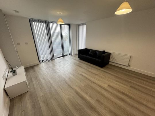 2 bedroom flat to rent - Photo 1