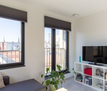 Appartement te huur in Antwerpen voor € 950 met 1 slaapkamer - Foto 6