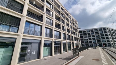 Beau 2,5 pièces au 4ème étage à louer dès le 1er novembre 2026 - Foto 4
