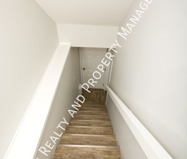 2 Bedroom Basement Suite - Photo 4