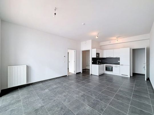 Appartement te huur - Photo 1