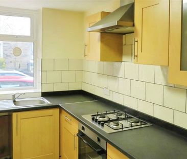 Victoria Road, Bailiff Bridge, HD6 - Photo 6