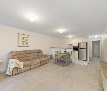 36/12 Albermarle Place - Photo 4