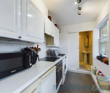 1 bedroom ground floor flat to rent - Photo 2