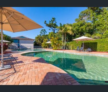 Resort style living - Photo 4