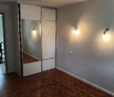 CAUSSADE - maison T5 - proche commodités - Photo 3