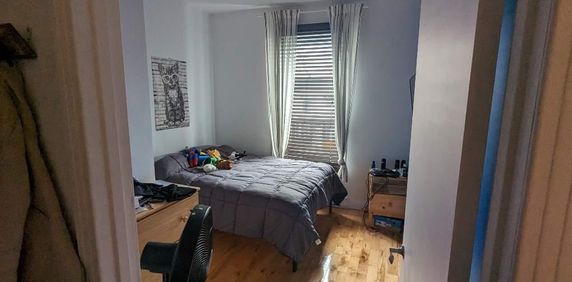 5 1/2 a louer (Disponible immédiatement, mois de novembre 2025 gratuit) - Photo 2