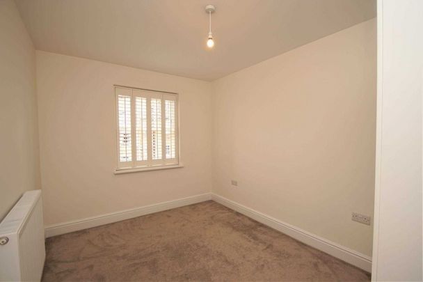 2 bed Flat for rent - Photo 1