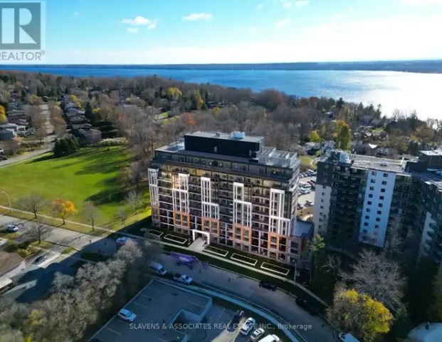 814 - 41 JOHNSON STREET | 814 - 41 JOHNSON STREET, Barrie - Photo 1