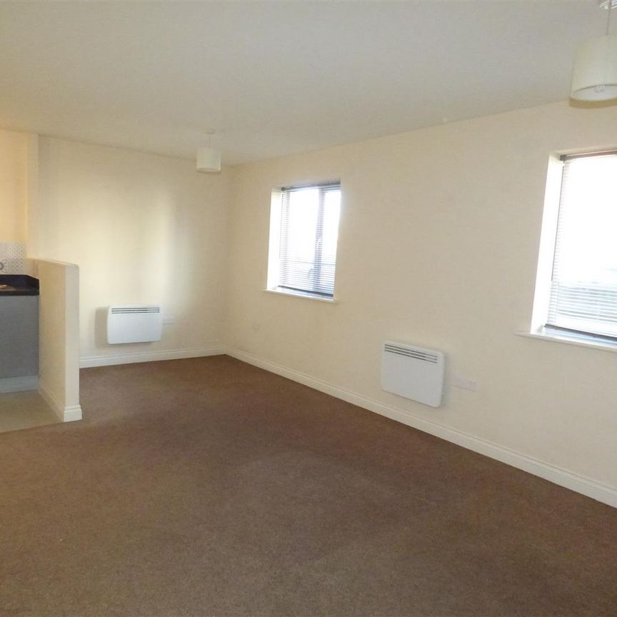 Cordelia Close, Stratford-upon-Avon - Photo 1