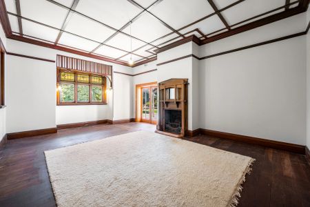 Timeless Country Elegance & Rural Living - Photo 3