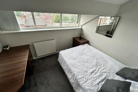 Highbury Road, - Photo 4