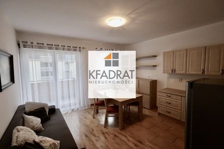 Ciepłe 2 pokoje z balkonem. - Zdjęcie 2