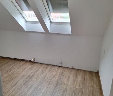 Dachgeschosswohnung zu vermieten - Photo 1